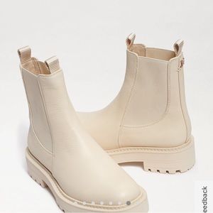 Sam Edelman Laguna Chelsea boot.